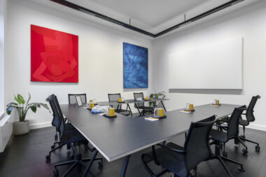 2025 © Hugard & Vanoverschelde